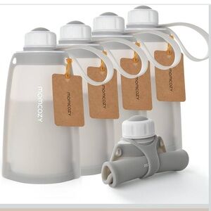 Momcozy Silicone Breast Milk Storage Bags.